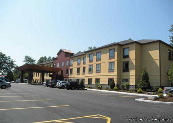 Comfort Inn & Suites Tunkhannock Dış mekan fotoğraf