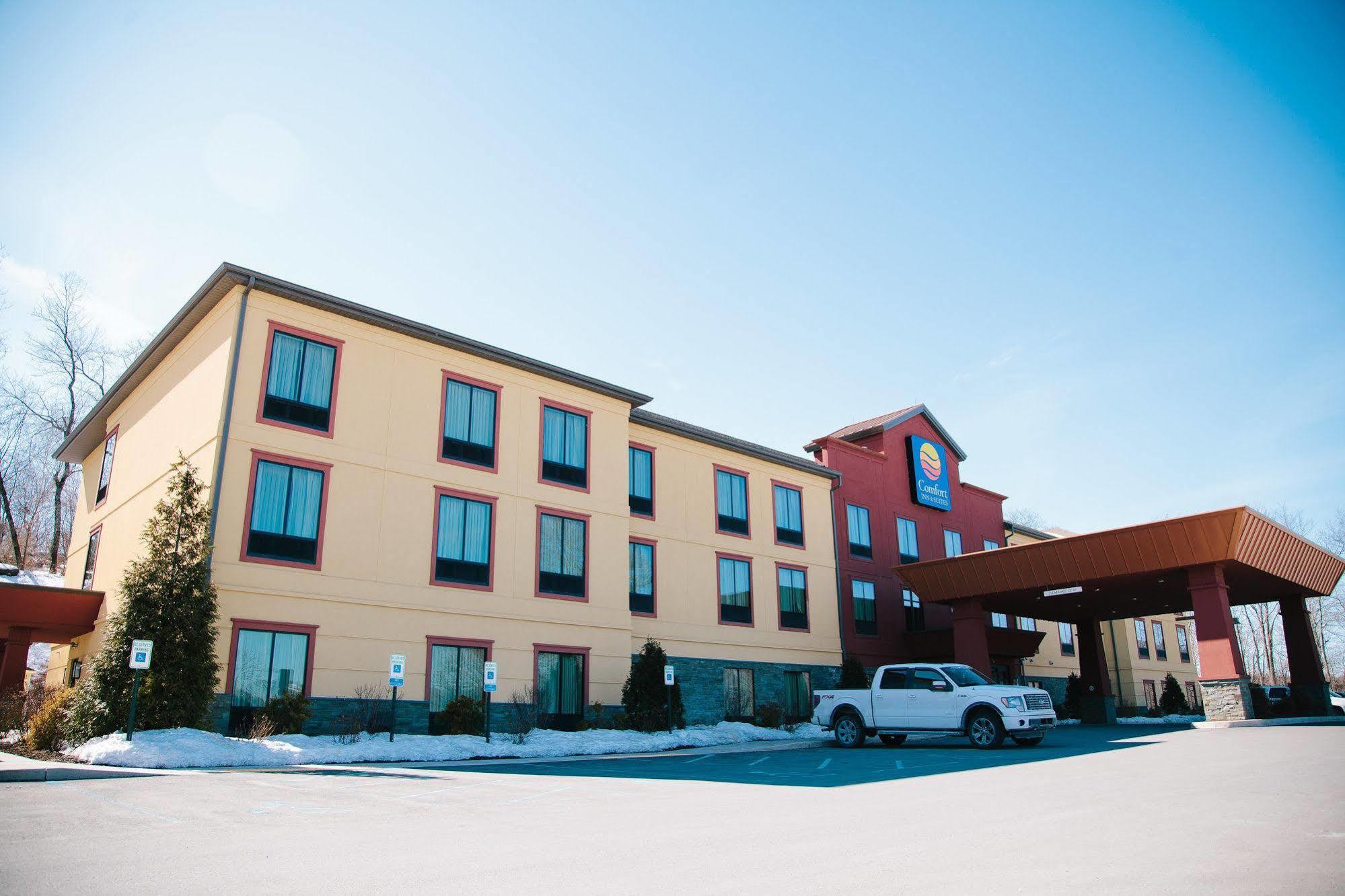 Comfort Inn & Suites Tunkhannock Dış mekan fotoğraf